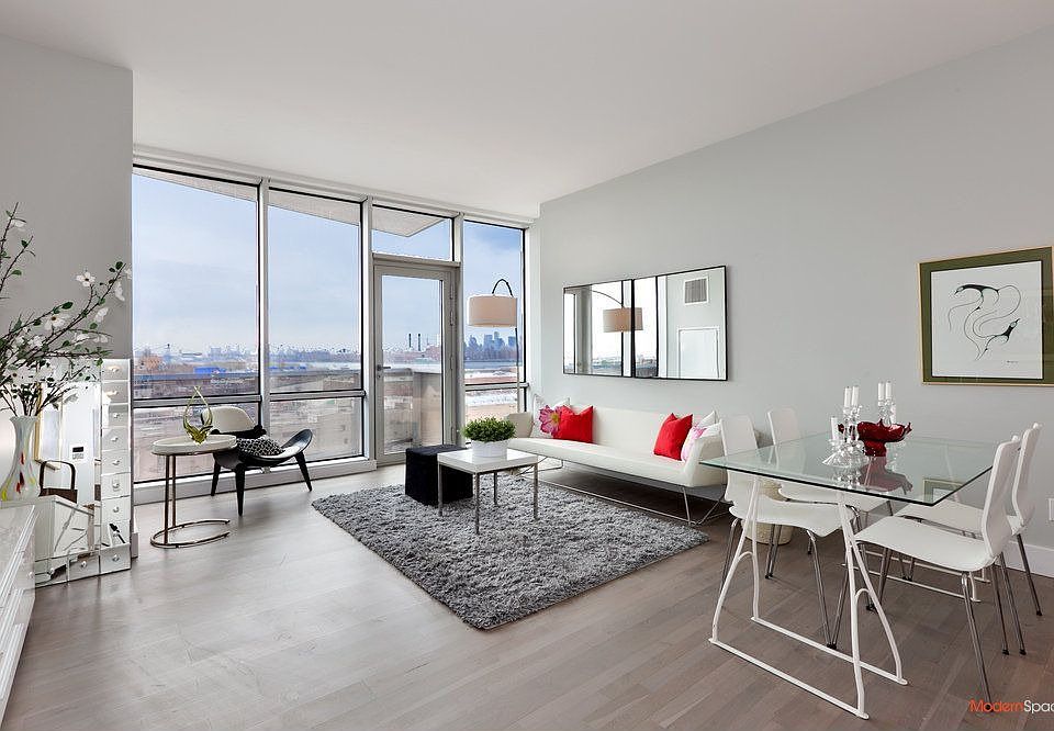 1st image of 5-19 Borden Ave #11L