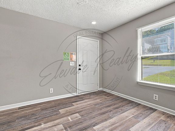 5th image of 584 Tulip Grove Rd #A