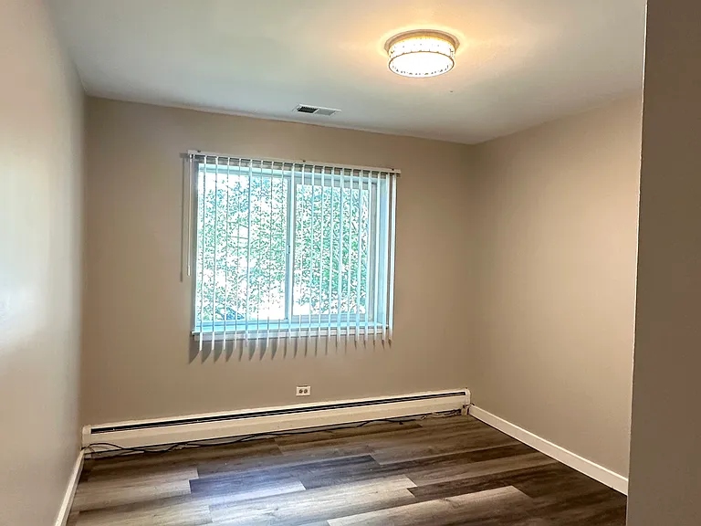 318 N Salem Ave #1 — Photo 8