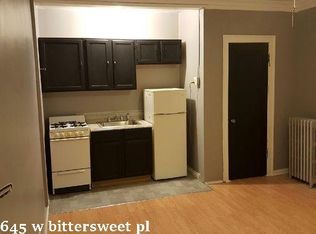 645 W Bittersweet Pl #1616, Chicago, IL 60613