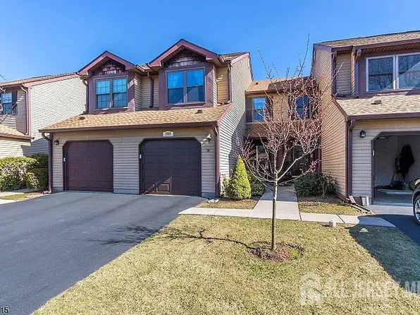 86 Bayberry Ln, Franklin, NJ 07416