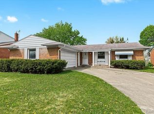 15611 Williams St, Livonia, MI 48154