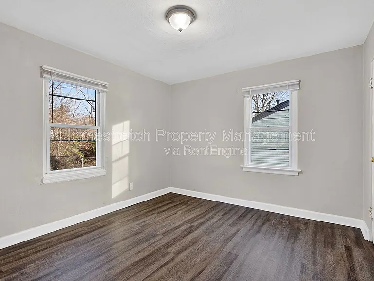 9868 Lorna Ln — Photo 14
