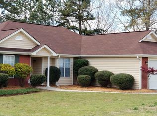 1181 Forest Gln, Jonesboro, GA 30238