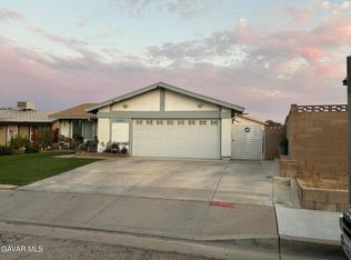 2324 W Avenue K #15, Lancaster, CA
