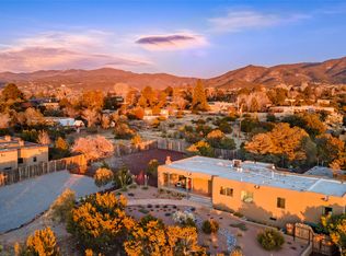 1315 Old Pecos Trl, Santa Fe, NM 87505