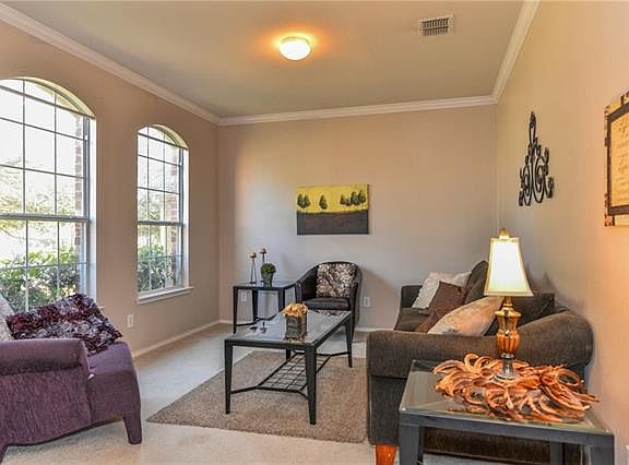 3rd image of 2941 Cheshire Way
