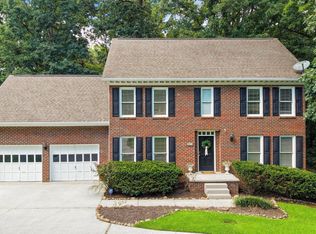 8621 Nubbin Ridge Rd, Knoxville, TN 37923