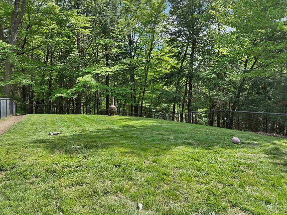 5th image of 81 Ramblewood Circle