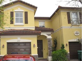 8767 NW 113th Ct, Doral, FL 33178