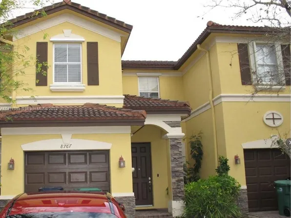 8767 NW 113th Ct, Doral, FL 33178