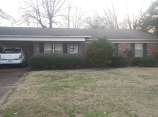127 Sandra Cir, Drew, MS 38737