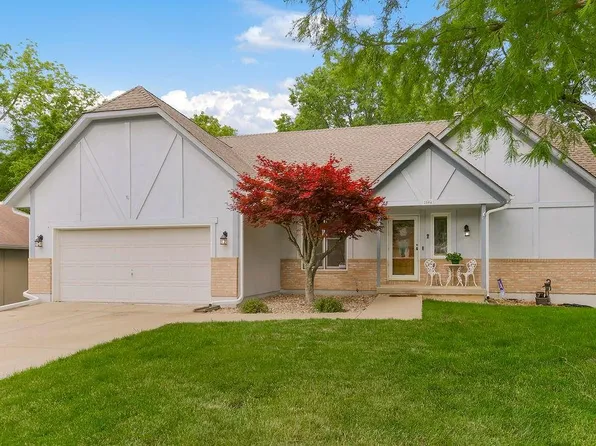 2504 S Seminole Dr, Independence, MO 64057