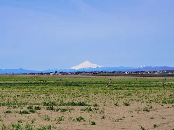 4000 SE Baldwin Dr, Madras, OR 97741