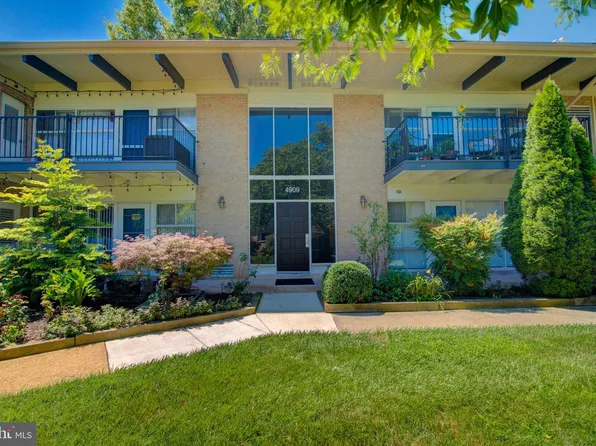 4909 Americana Dr APT T6, Annandale, VA 22003