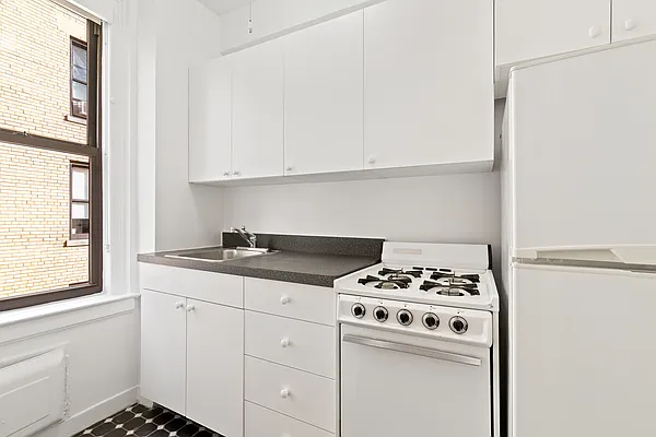 Rented by Compass | media 5