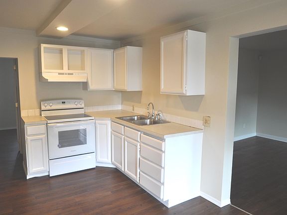 4th image of 1701 W Mallon Ave #B
