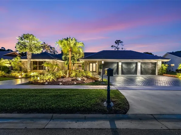 10182 Boca Woods Lane, Boca Raton, FL 33428