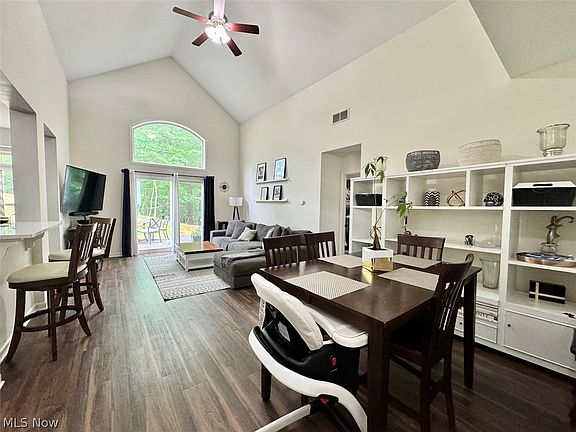 2nd image of 5191 Rolling Meadow Dr