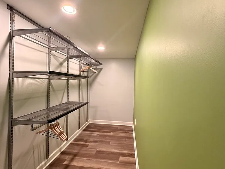 4605 Prairie Ave — Photo 13