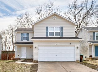 22 Saddleback Ridge Dr, Winfield, MO 63389