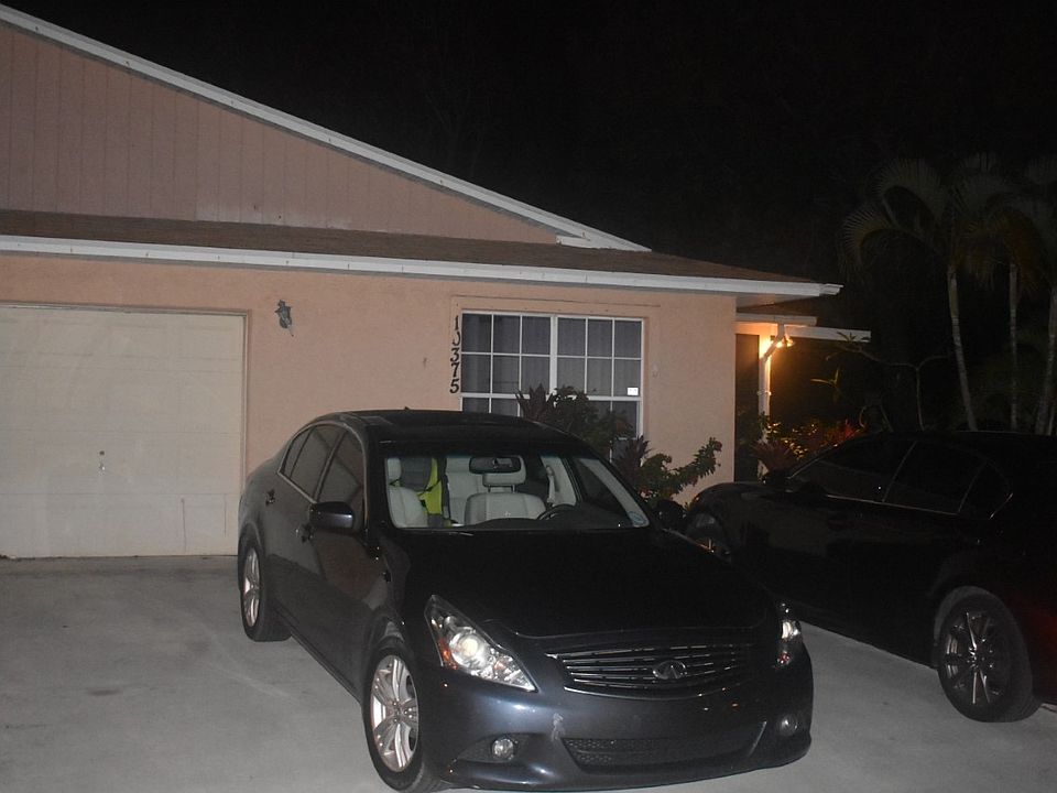 1st image of 10375 Boynton Place Cir