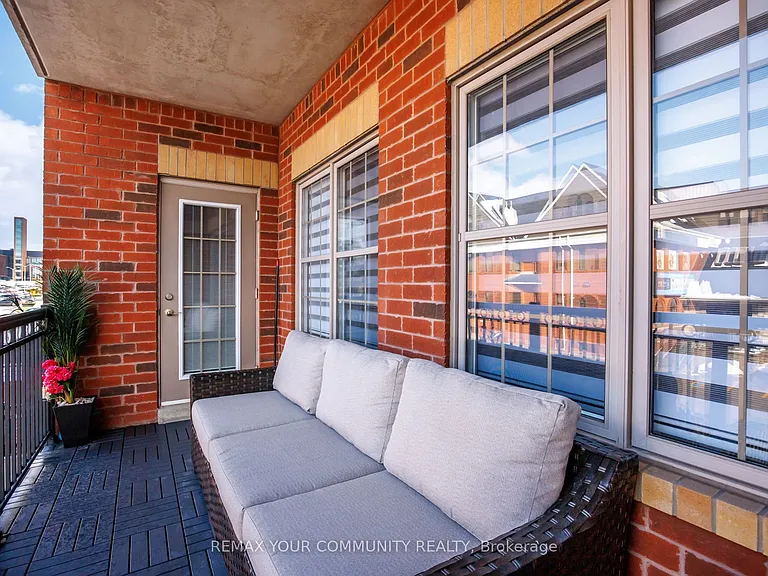9973 Keele St #202 — Photo 25