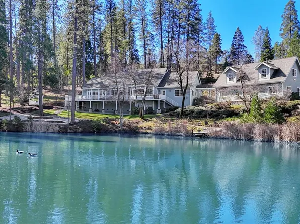 12118 Logans Run Ct, Grass Valley, CA 95945