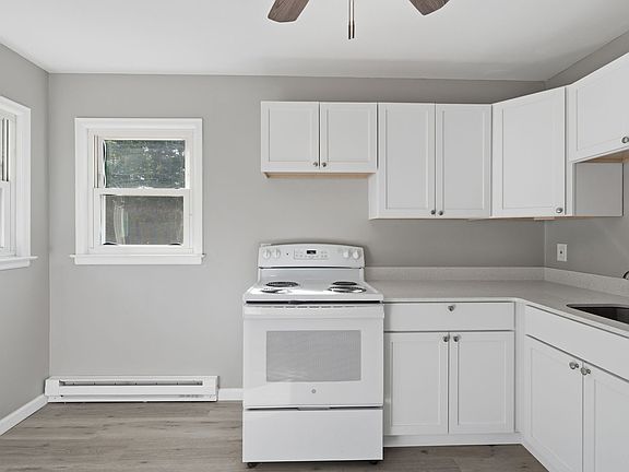 4th image of 251-259 N Washington St #8