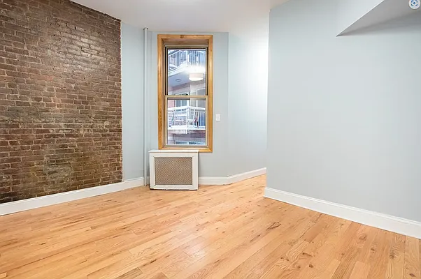 Rented by Platinum Properties | media 5