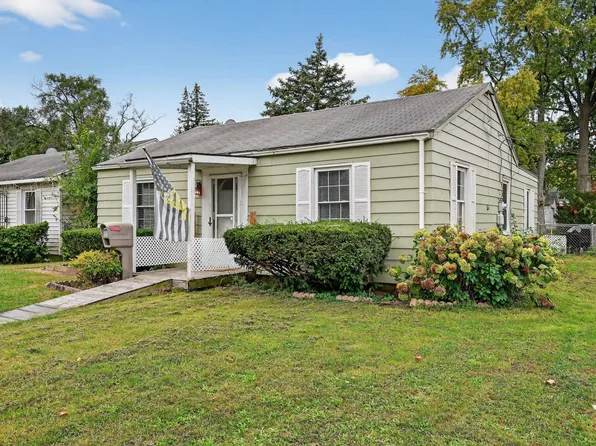 1657 N Adams St, South Bend, IN 46628