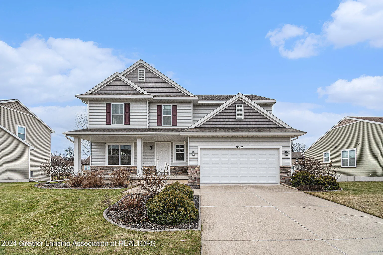 8687 Yellowstone Ln photo 1