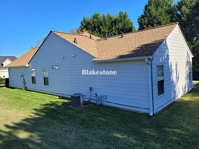 111 Lake Valley Ln — Photo 5