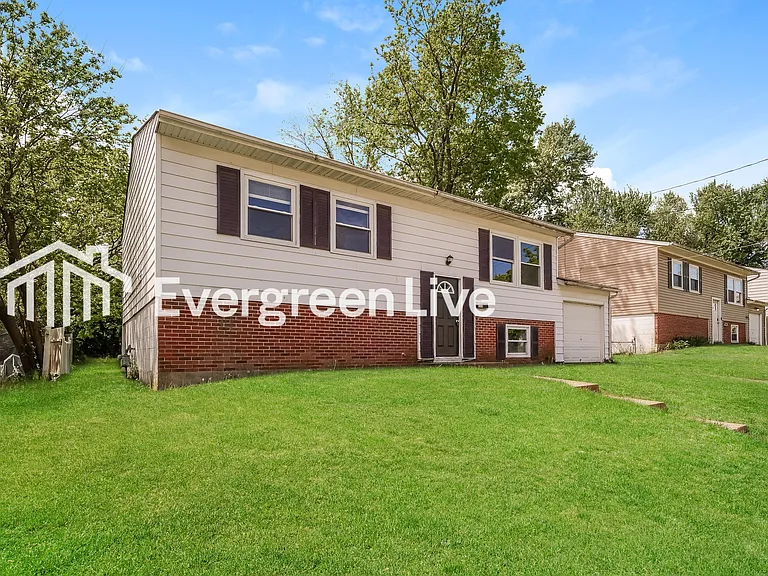 2549 Berthbrook Dr — Photo 2