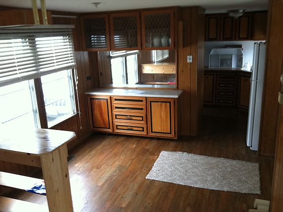 8 Dining Room