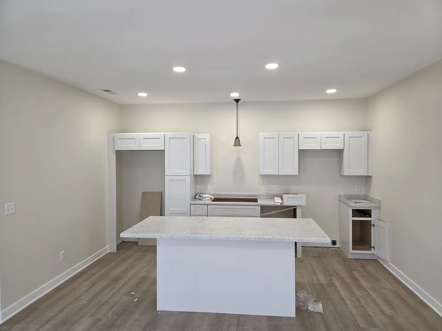 3 bed, 1478 sqft, $2,150 — Photo 2