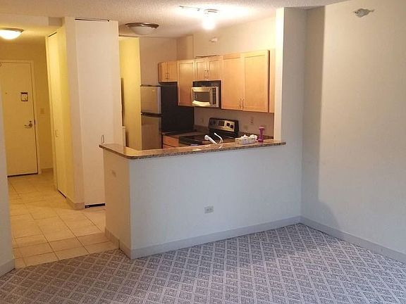 5th image of 222 N Columbus Dr APT 2805