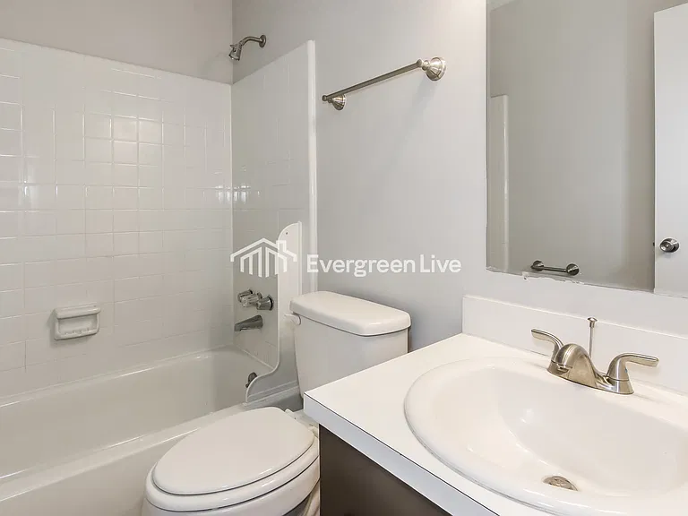 2408 Ramsgate Dr — Photo 5