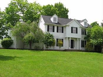 1st image of 145 Ironwood Cir