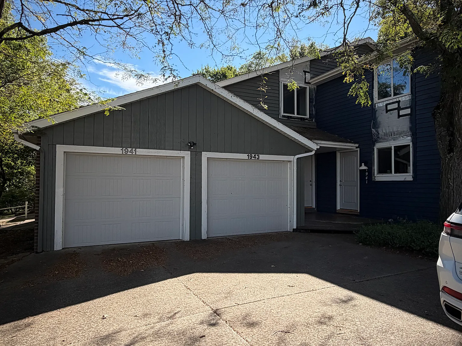 2 bed, 1.5 bath, $1,350 — Photo 2