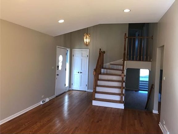 2nd image of 9614 Lowell Ave