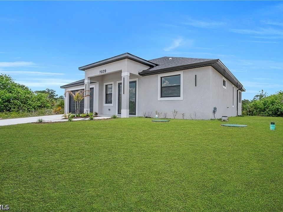 1st image of 7039 Berwick Cir