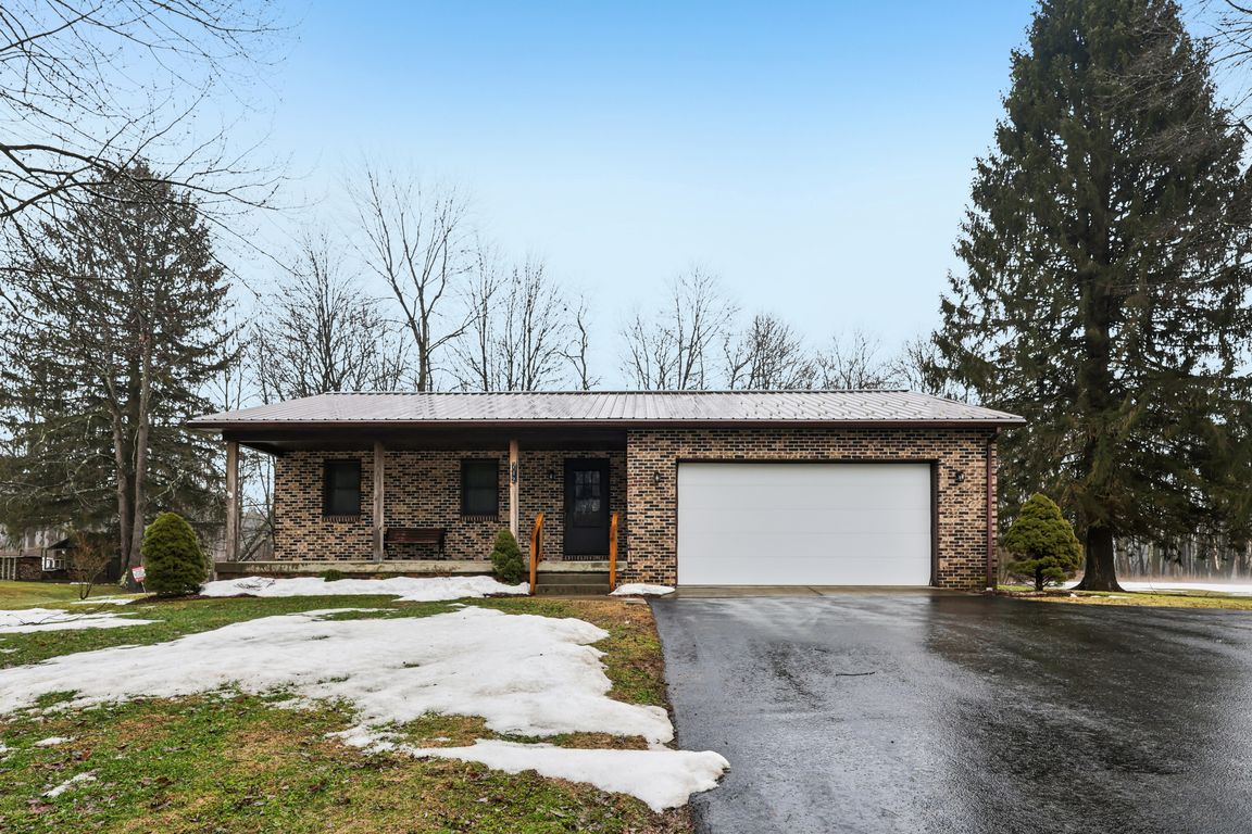 N Liberty Rd-S1902-001.jpg