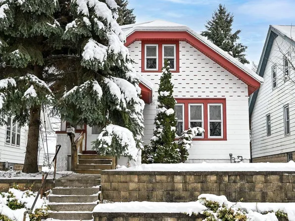 2824 South Lenox STREET, Milwaukee, WI 53207