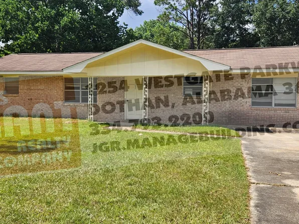 603 Falcon Dr, Dothan, AL 36301