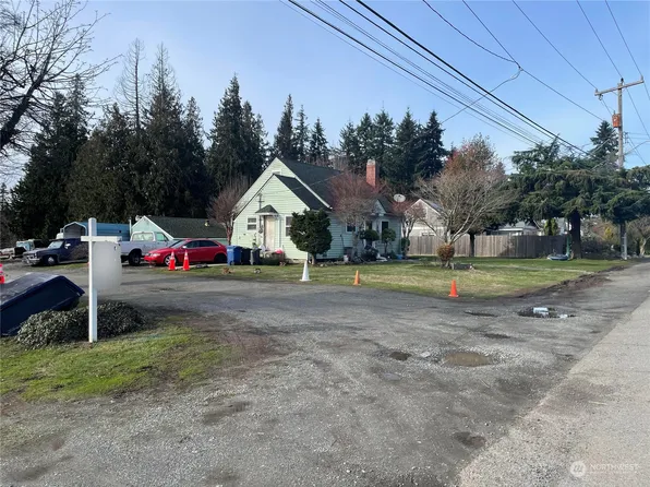 13257 12th Avenue S, Burien, WA 98168