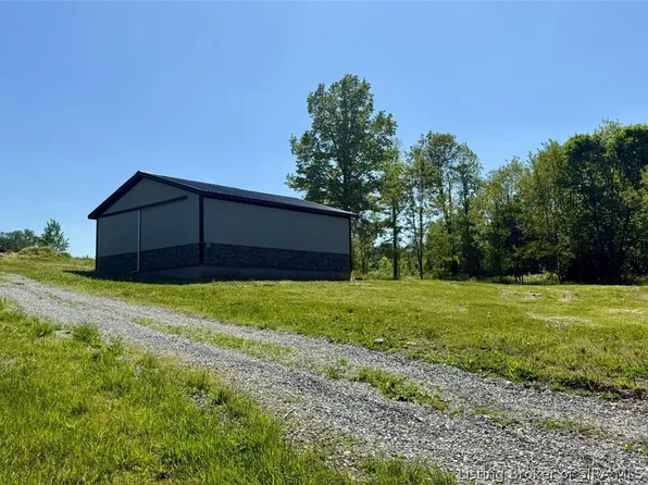 5822 New Washington-Beth Road, New Washington, IN 47147