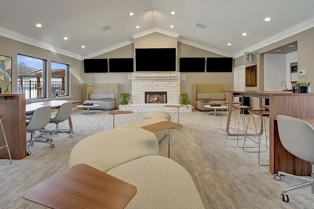 Arbors at Wolf Pen Creek Apartments — Photo 1