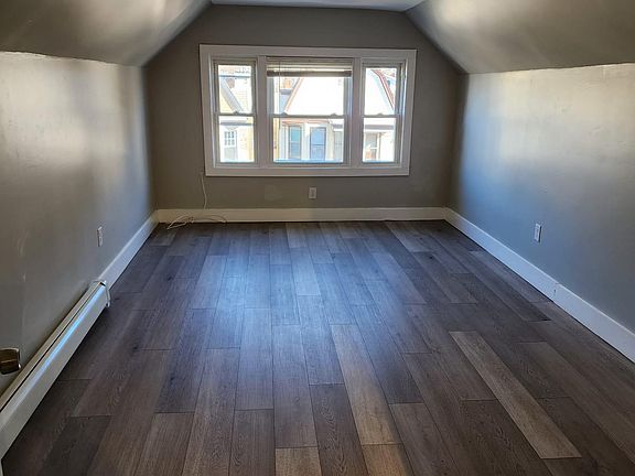 4th image of 197 Van Nostrand Ave #3AB
