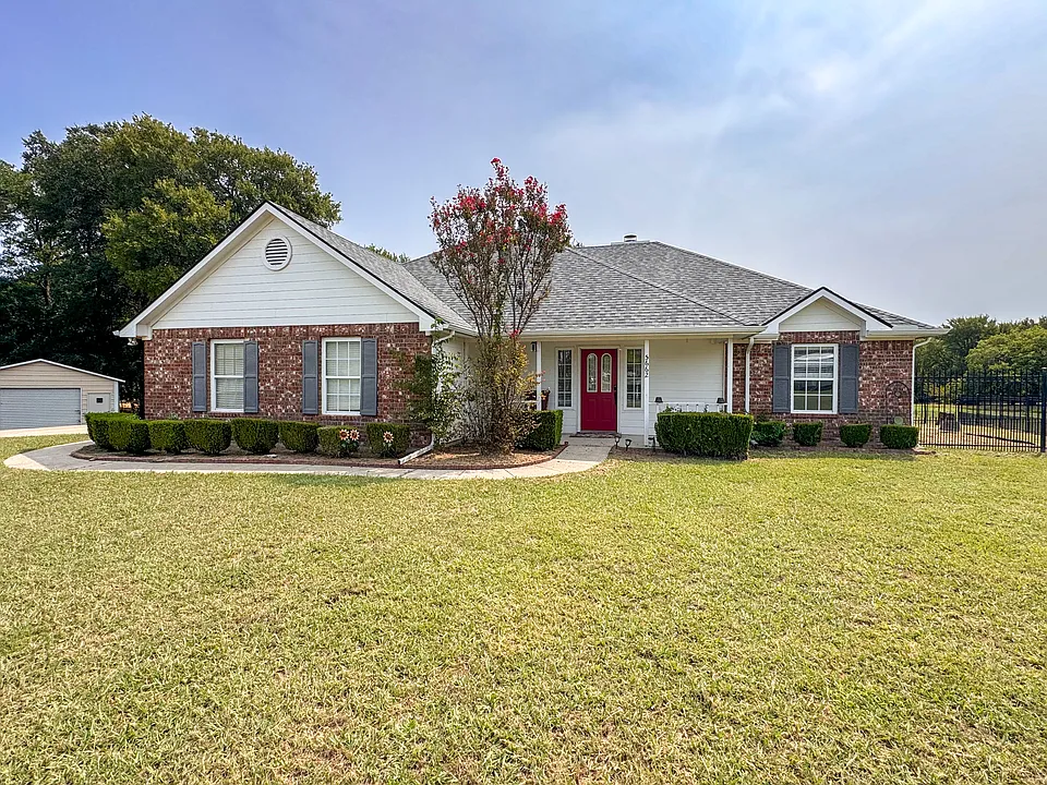 5662 Pamela Ct